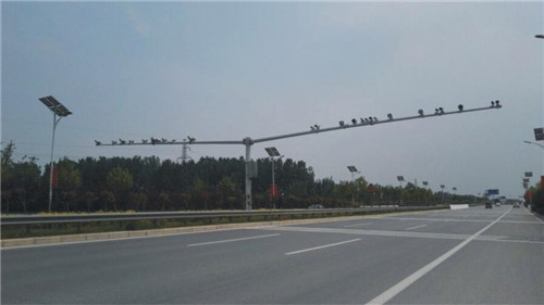 郑州监控杆生产乐发500网页版登录_乐发(中国)
